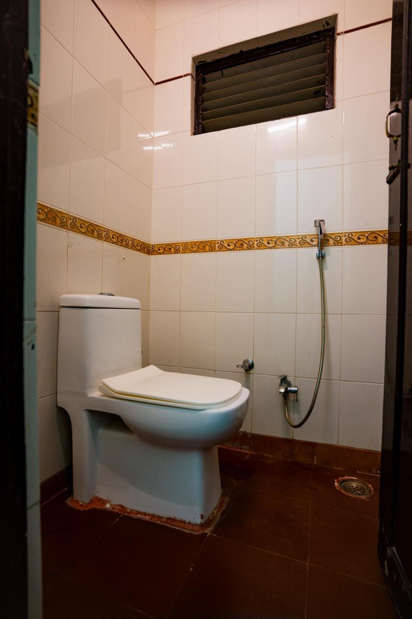 Hotel Girdhar Mahal Індаур Екстер'єр фото